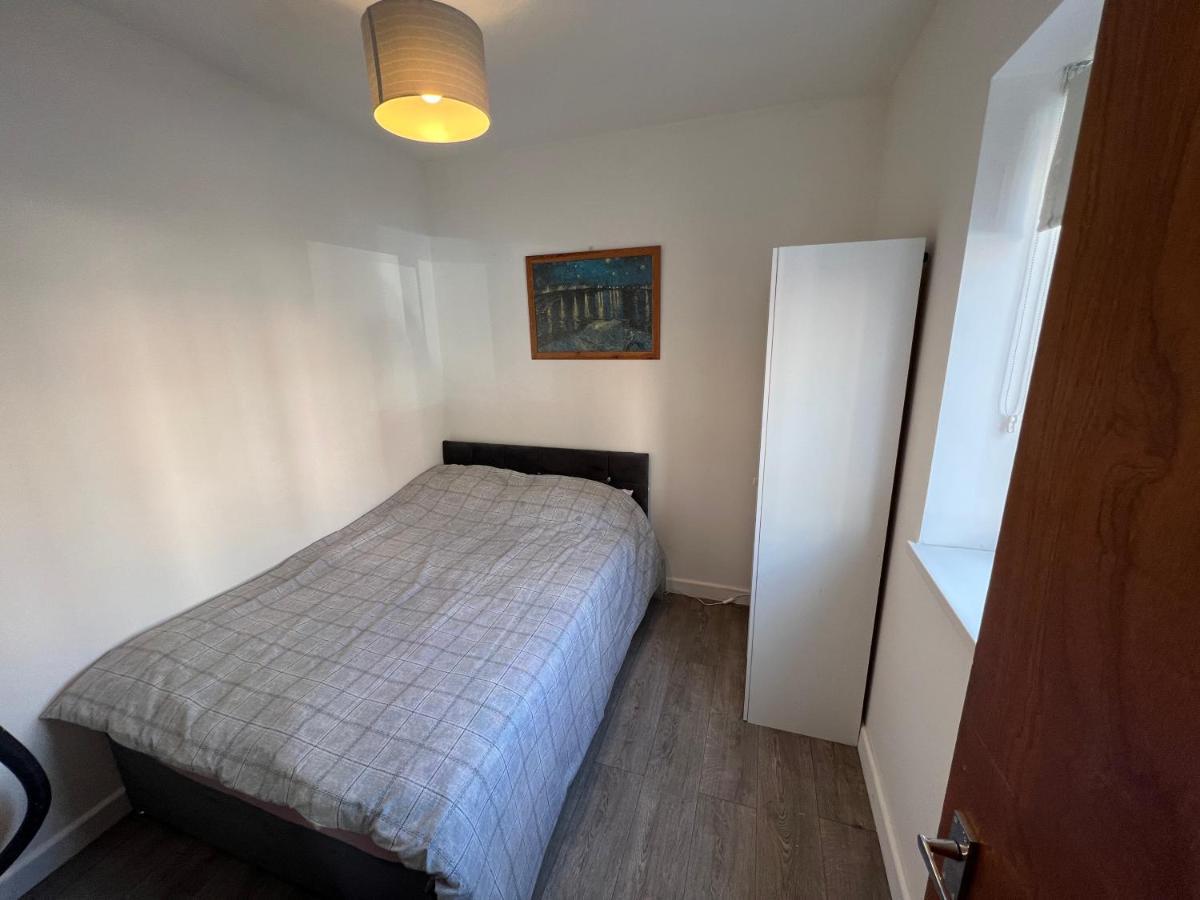 A Spacious Flat Cardiff Kültér fotó